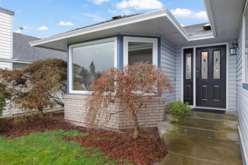 23174 124A AVENUE - photo 2 of 29