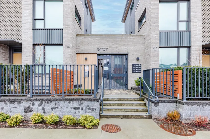 131 765 W 49TH AVENUE - photo 1 of 25