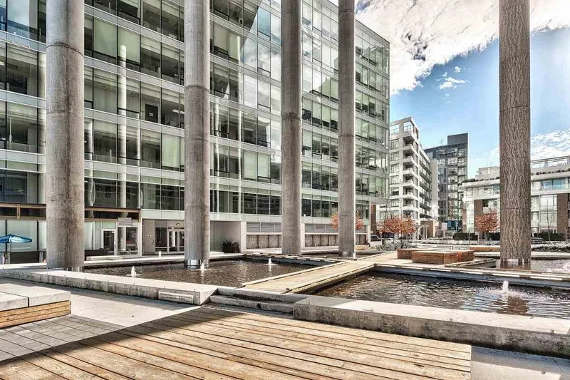 2101 1618 QUEBEC STREET - photo 4 of 25