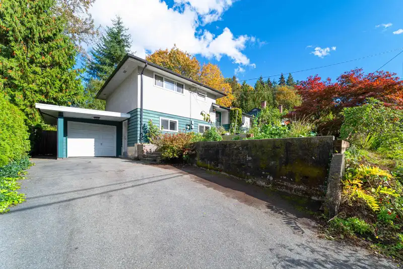 10990 MCADAM ROAD - photo 4 of 40