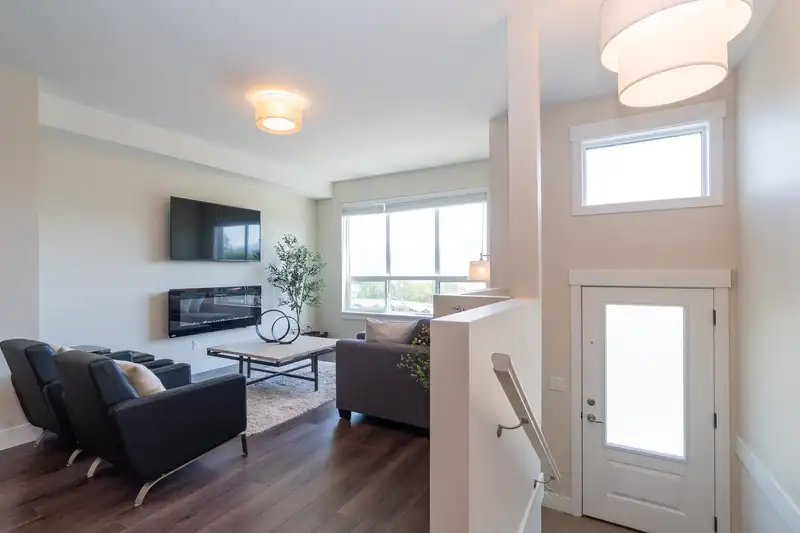 10 36099 WATERLEAF PLACE - photo 4 of 40