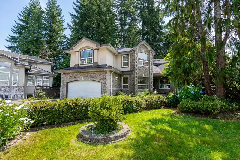3170 HALLAM COURT - photo 1 of 38