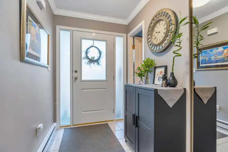 11 5600 LADNER TRUNK ROAD - photo 3 of 36