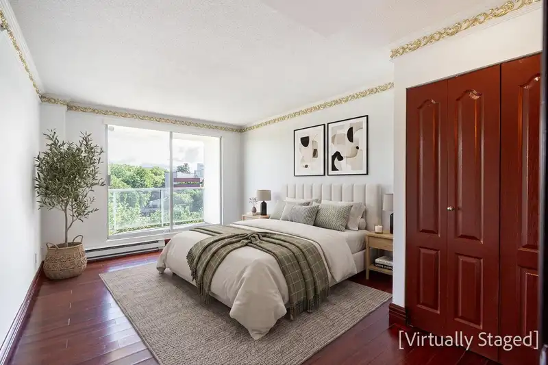 701 7680 GRANVILLE AVENUE - photo 4 of 29