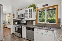 9676 WOLFE STREET - thumbnail 12