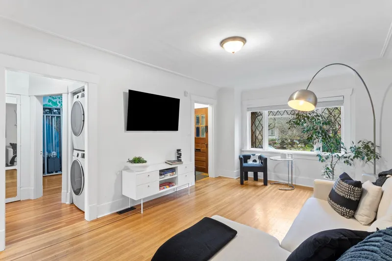 3716 W 30TH AVENUE - photo 3 of 25