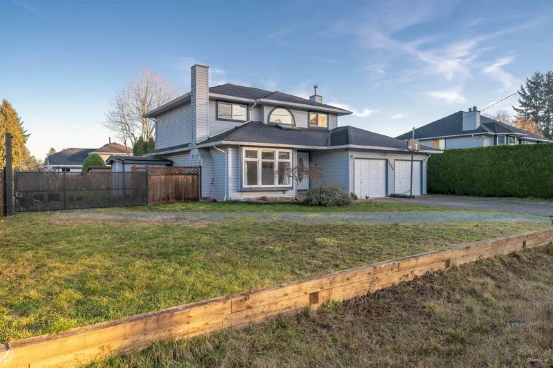 3464 196 STREET - photo 2 of 25