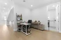 4820 7A AVENUE - thumbnail 16