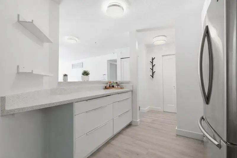 131 33173 OLD YALE ROAD - photo 3 of 25