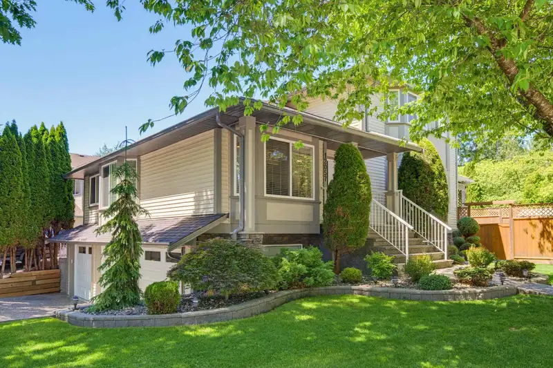 12057 238 STREET - photo 2 of 20