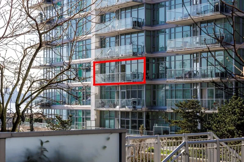 304 175 VICTORY SHIP WAY - photo 2 of 25