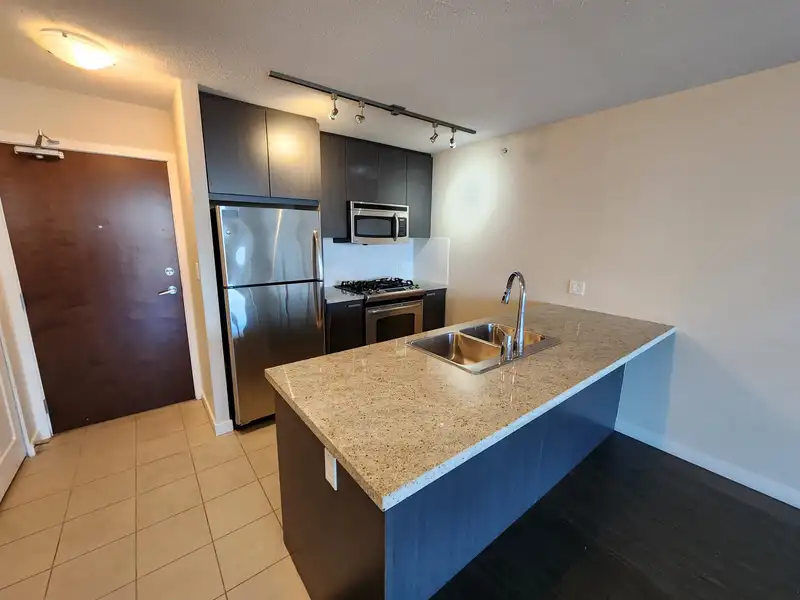 1503 6688 ARCOLA STREET - photo 2 of 19