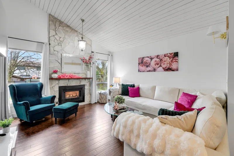 6074 E GREENSIDE DRIVE - photo 4 of 23