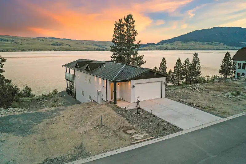 21 6528 WATERSIDE TRAIL - photo 4 of 40