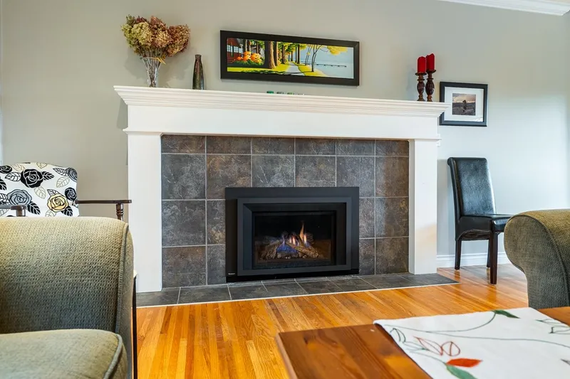 248 HARVARD DRIVE - photo 4 of 25