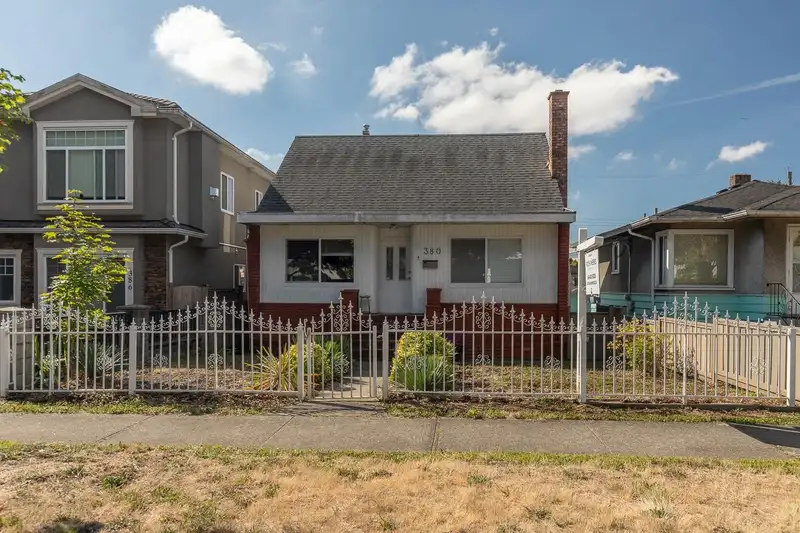 380 E 58TH AVENUE - photo 3 of 29