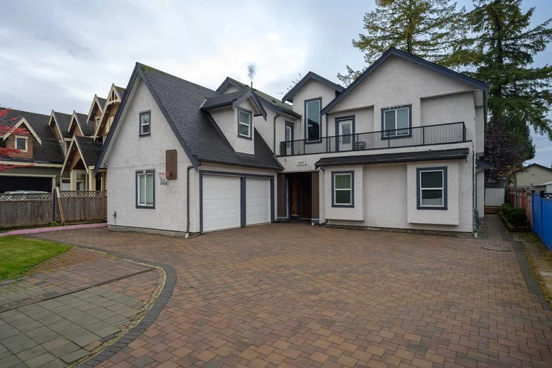 10873 132 STREET - photo 2 of 25