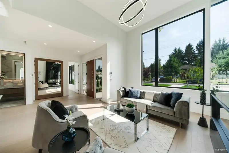 817 CORNELL AVENUE - photo 4 of 35