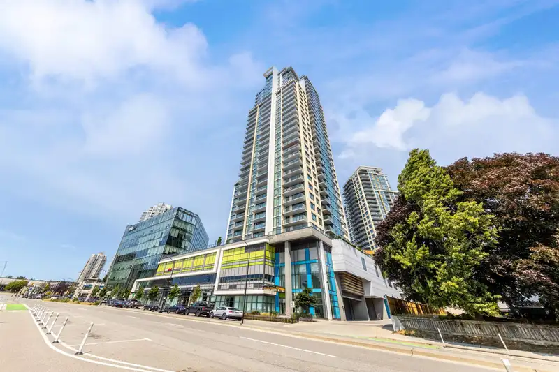 2908 7388 KINGSWAY - photo 1 of 36