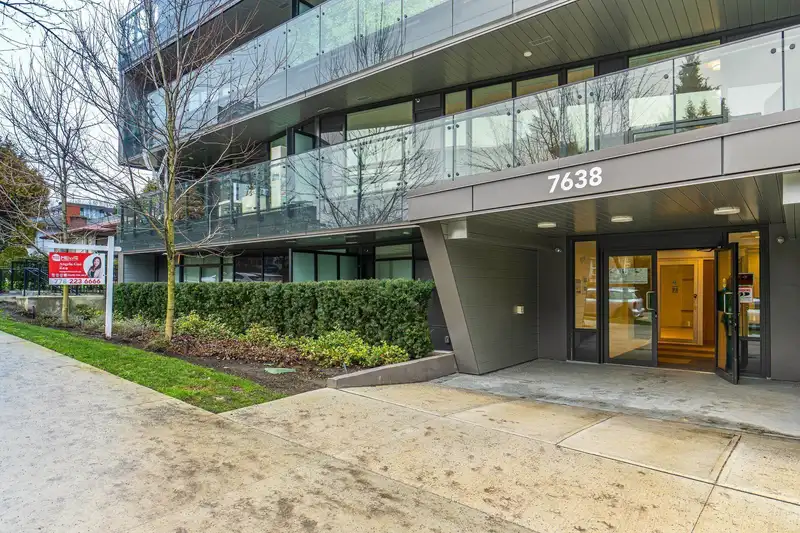107 7638 CAMBIE STREET - photo 2 of 3