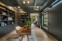 135 OAK COURT - thumbnail 4