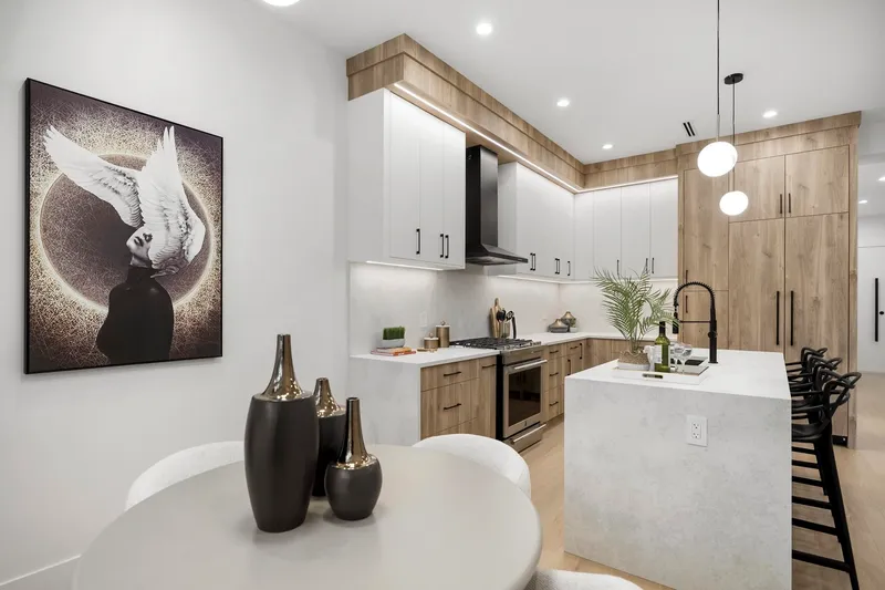 5668 10A AVENUE - photo 3 of 25