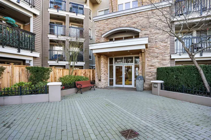 203 8915 202 STREET - photo 2 of 8