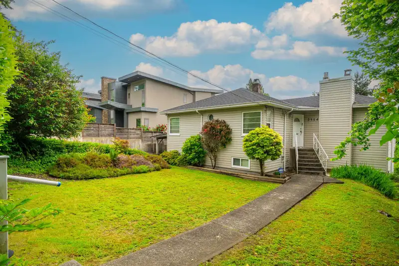 2354 MATHERS AVENUE - photo 1 of 34