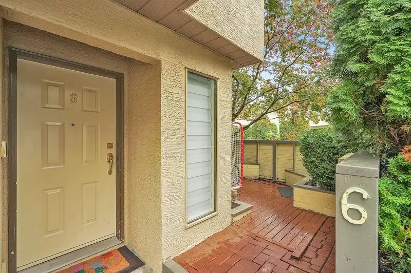 6 7141 122 STREET - photo 2 of 30