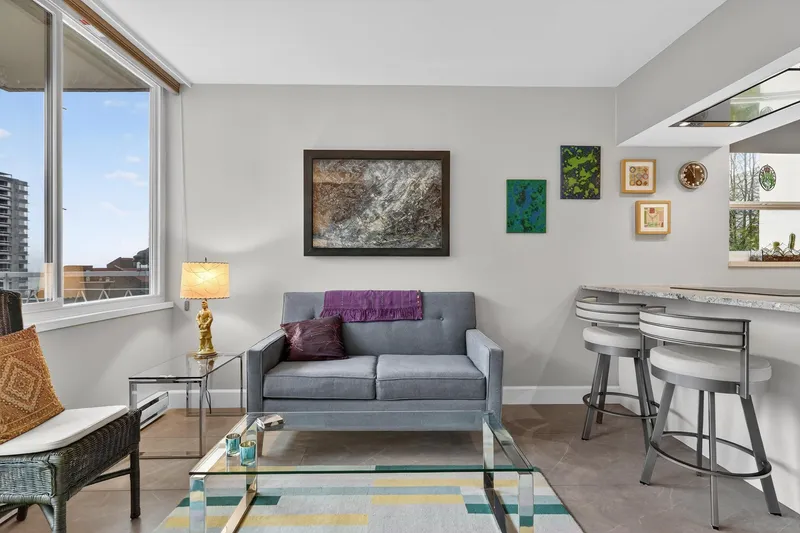 402 1100 HARWOOD STREET - photo 3 of 25