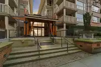 308 801 KLAHANIE DRIVE - thumbnail 2