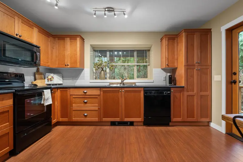 43583 COTTON TAIL CROSSING - photo 3 of 25