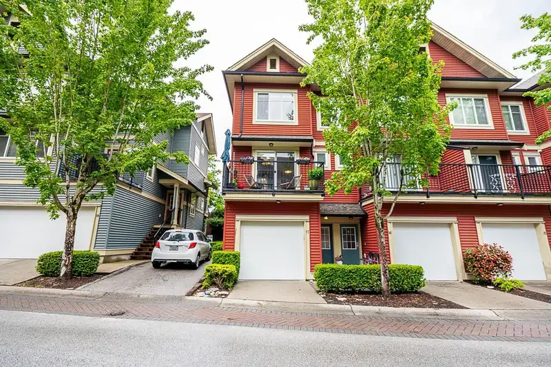 17 6635 192 STREET - photo 1 of 25
