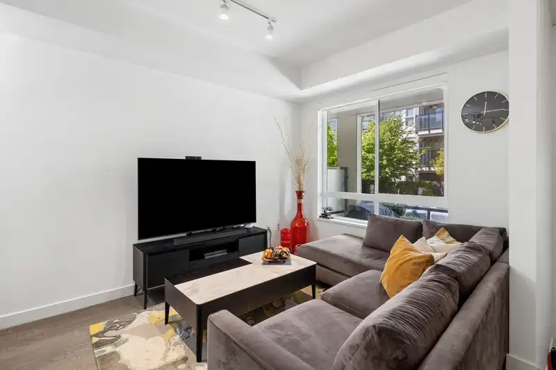 77 10199 RIVER DRIVE - photo 2 of 39