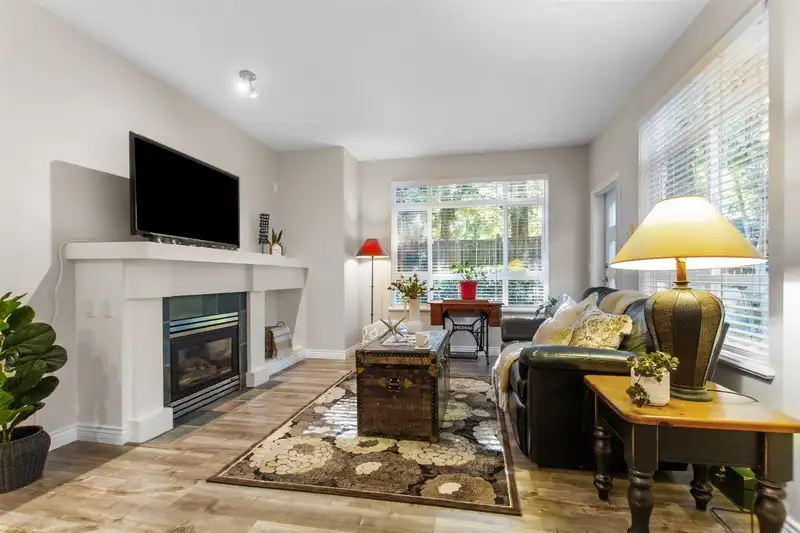55 15 FOREST PARK WAY - photo 2 of 21
