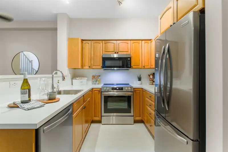 55 15 FOREST PARK WAY - photo 3 of 21