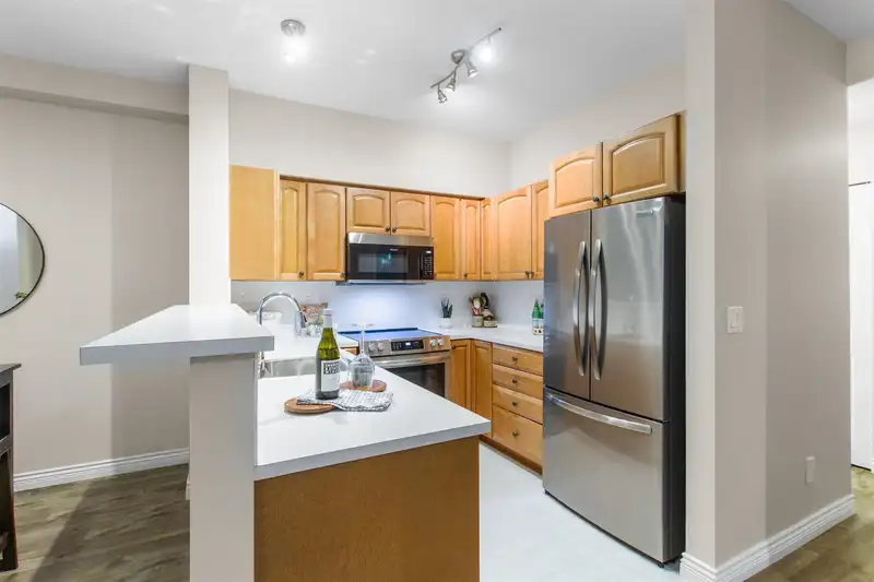55 15 FOREST PARK WAY - photo 4 of 21