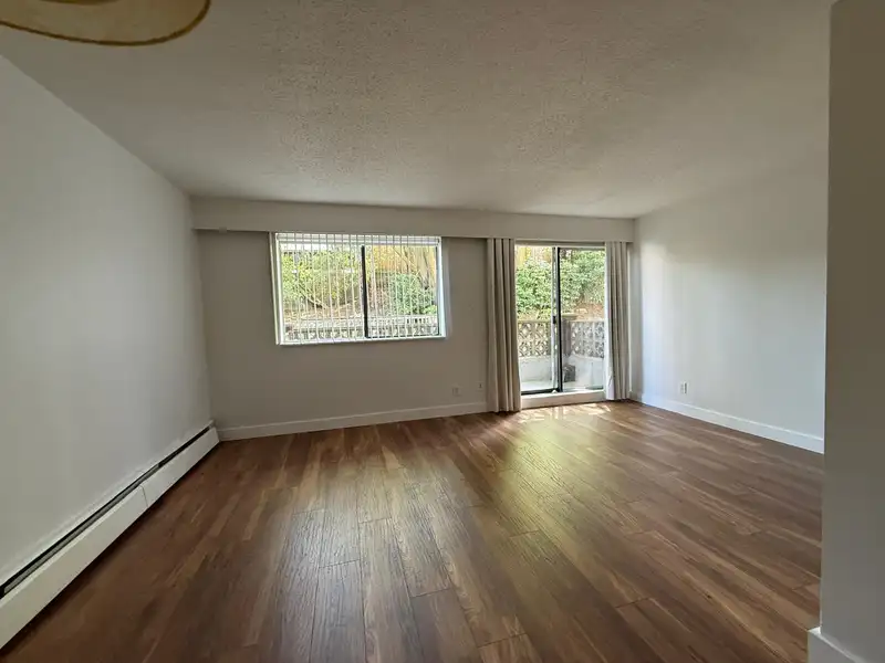 103 1950 W 8TH AVENUE - photo 4 of 10
