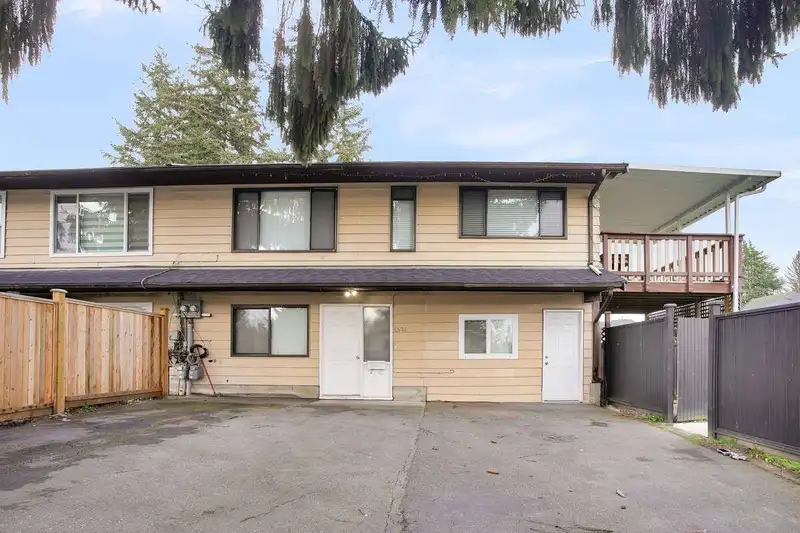 9974 127B STREET - photo 1 of 35