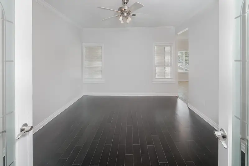 13479 98A AVENUE - photo 4 of 18