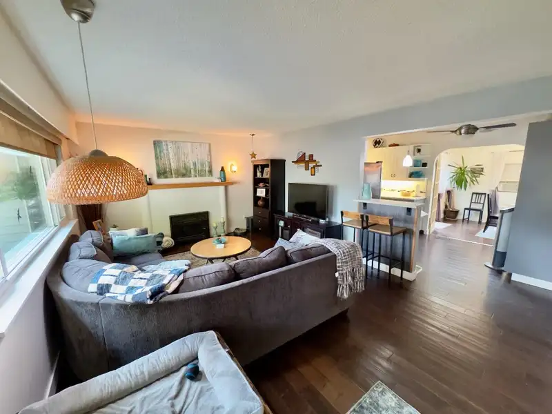 8435 109B STREET - photo 2 of 40