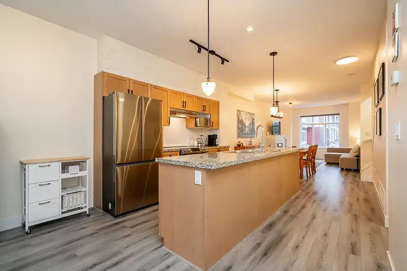 67 19455 65 AVENUE - photo 4 of 39