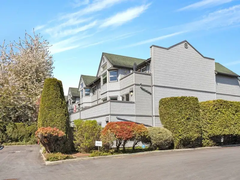 314 4885 53 STREET - photo 1 of 22