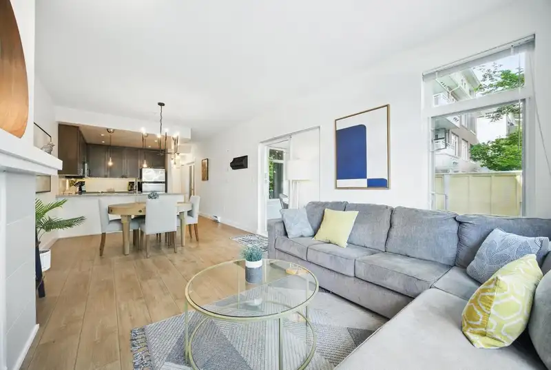 117 2368 MARPOLE AVENUE - photo 2 of 26