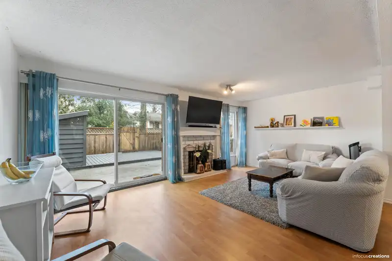 207 13931 74 AVENUE - photo 3 of 23