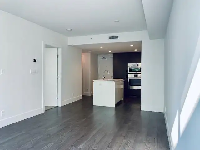 420 5508 HOLLYBRIDGE WAY - photo 4 of 15