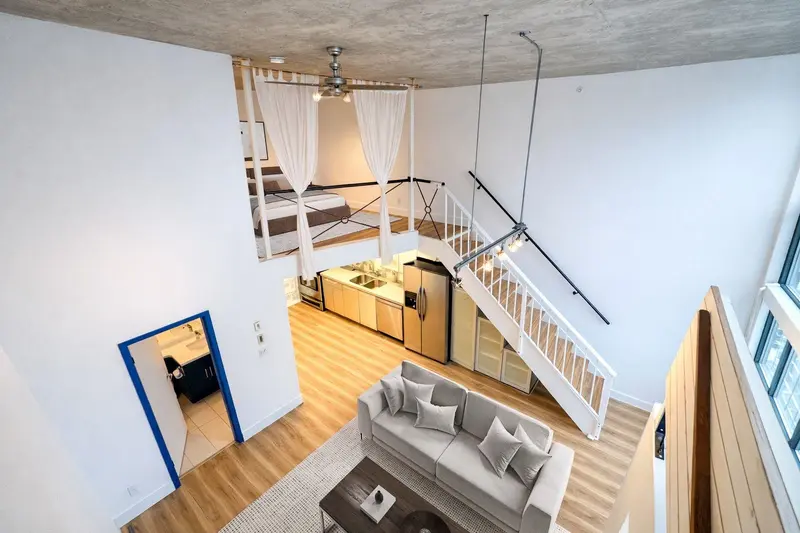 903 1238 SEYMOUR STREET - photo 2 of 25