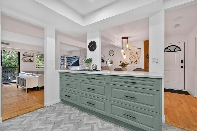 7355 CAPISTRANO DRIVE - photo 3 of 21