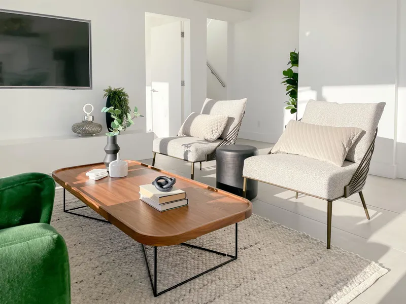 3703 689 ABBOTT STREET - photo 3 of 25