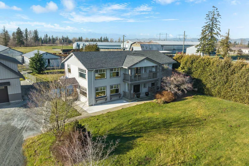 2473 240 STREET - photo 4 of 25